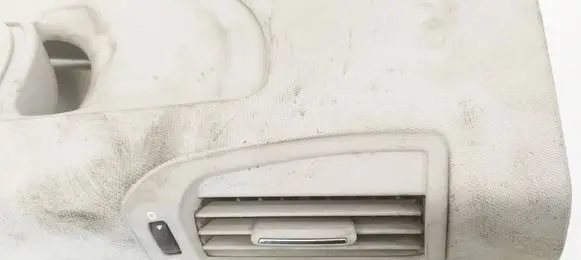 Skoda Superb B6 (3T) Dash center air vent grill
