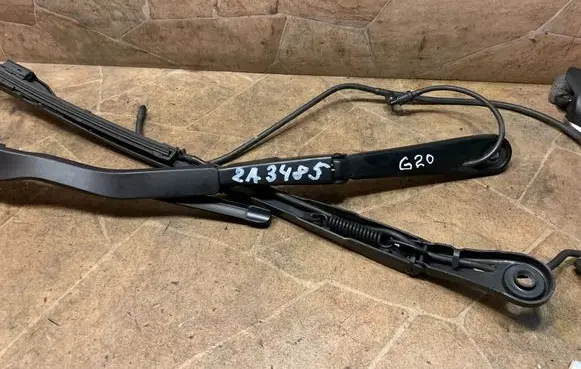 BMW 3 G20 G21 Windshield/front glass wiper blade 9448921