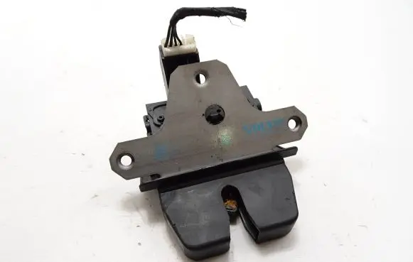 Volvo S40 Tailgate/trunk/boot lock/catch/latch 31335040