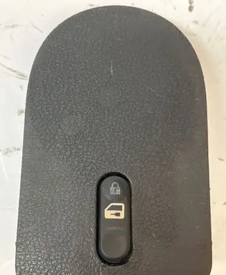 Central locking switch button