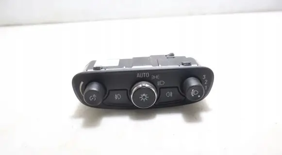 Opel Insignia B Light switch