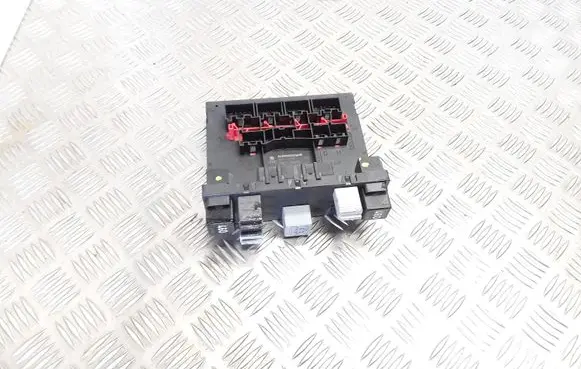Volkswagen PASSAT B6 Comfort/convenience module 3C0937049A