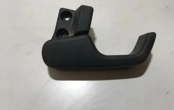 Volkswagen PASSAT B4 Engine bonnet (hood) release handle 357823533