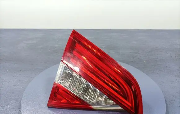 Skoda Superb B6 (3T) Rear/tail lights 3T5945093A