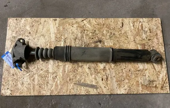 Peugeot 307 Rear shock absorber/damper 