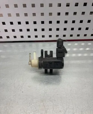 Volkswagen Caddy Turbo solenoid valve 1K0906627A 70086800 08T255