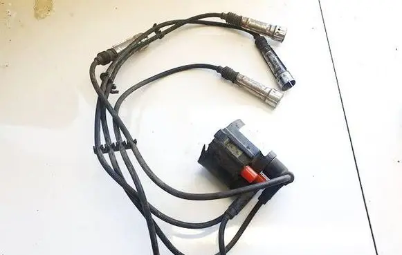 Audi 80 90 B3 Ignition plug leads 0290004035
