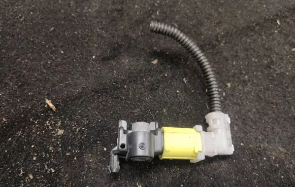 Mitsubishi Outlander Airbag deployment crash/impact sensor 8651A165 180913801 17AA