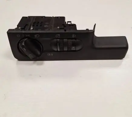 Volkswagen PASSAT B4 Light switch
