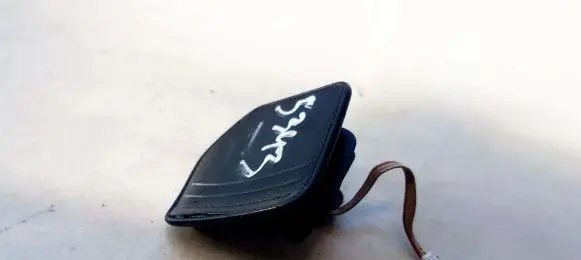 Steering wheel buttons/switches