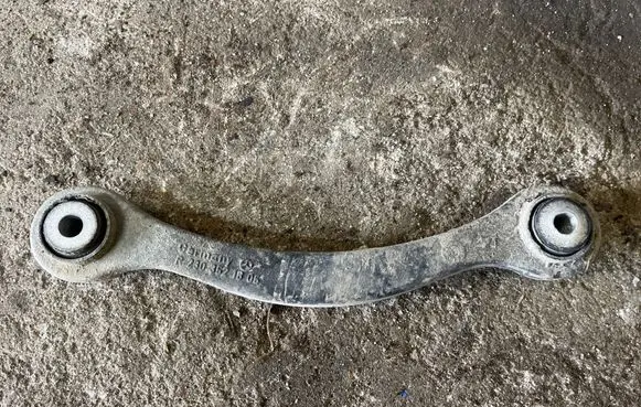 Mercedes-Benz E W211 Rear control arm R2303521805