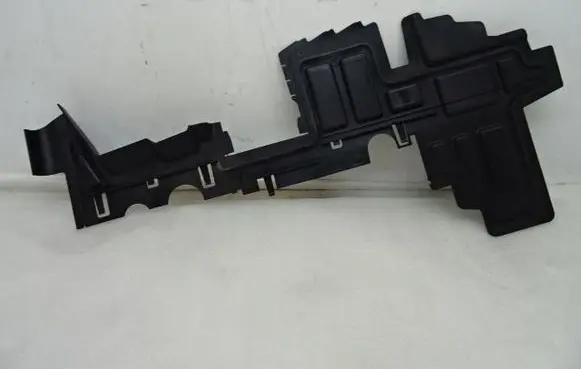 DS Automobiles 7 Crossback Intercooler air guide/duct channel 9824953580