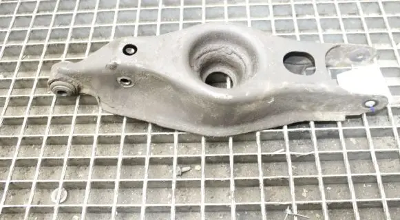 Chrysler 300 - 300C Rear upper control arm/wishbone