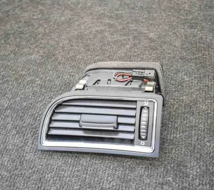 Skoda Superb B6 (3T) Dashboard air vent grill cover trim 3T0819701