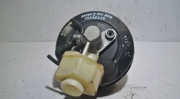 Opel Astra J Brake booster 13338057