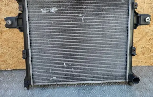 Coolant radiator