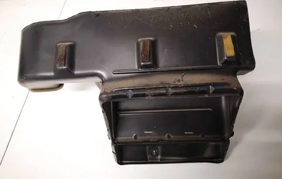 Mazda 626 Cabin air duct channel ge4t6494y