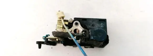 Chevrolet Kalos Rear door lock