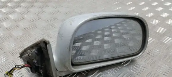 Mitsubishi Lancer Front door electric wing mirror 01826