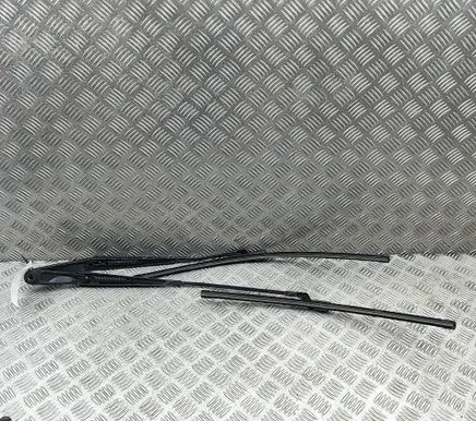 Volkswagen Touareg III Windshield/front glass wiper blade 762955409 762955410
