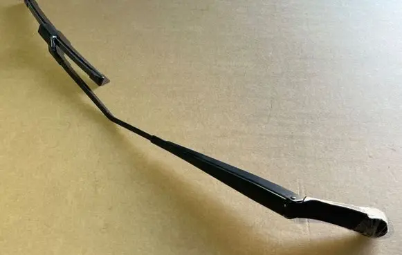 Nissan Pulsar Front wiper blade arm 288864MA0A