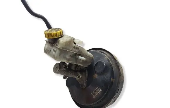 Volkswagen Transporter - Caravelle T5 Brake booster 7H0612101A 03776705024