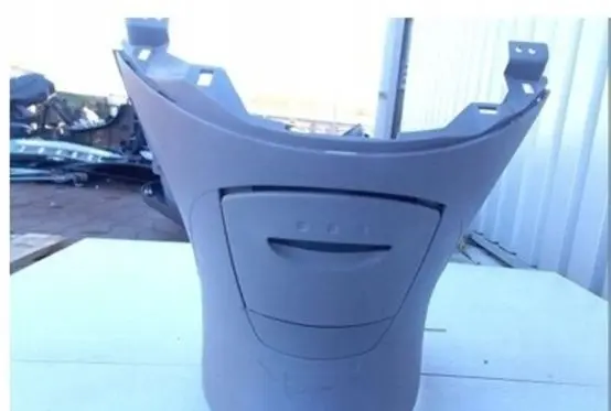 Mitsubishi Grandis Glove box central console 