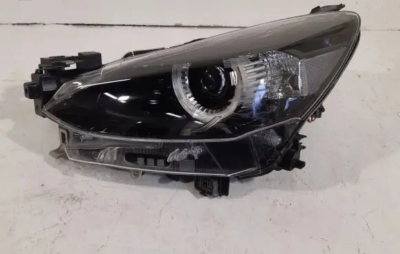 Mazda 2 Headlight/headlamp