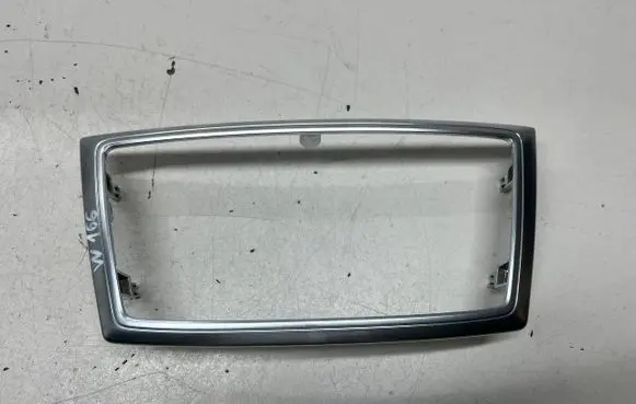 Mercedes-Benz ML W166 Radio/GPS head unit trim A1666801917