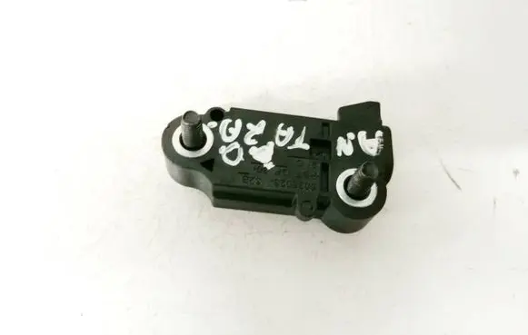 Opel Antara Airbag deployment crash/impact sensor 96631484 6035023