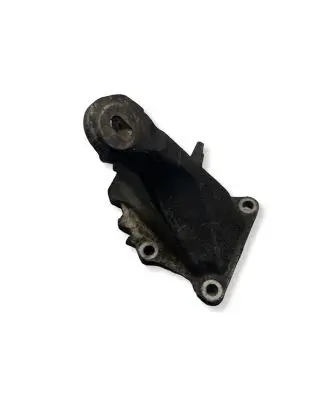 BMW 3 E46 Engine mounting bracket 6753296 AC46000 287382