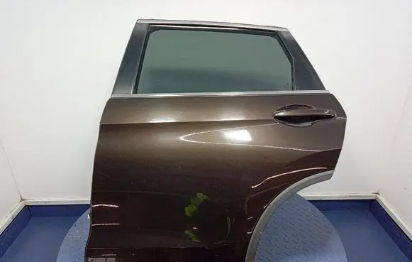 Honda CR-V Rear door 