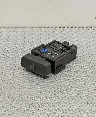 Toyota Corolla Verso AR10 Windscreen/window heater switch 15A410 153943