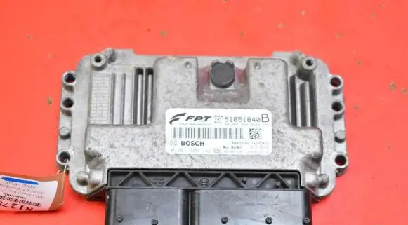 Alfa Romeo Mito Engine control unit/module ECU 51851840B
