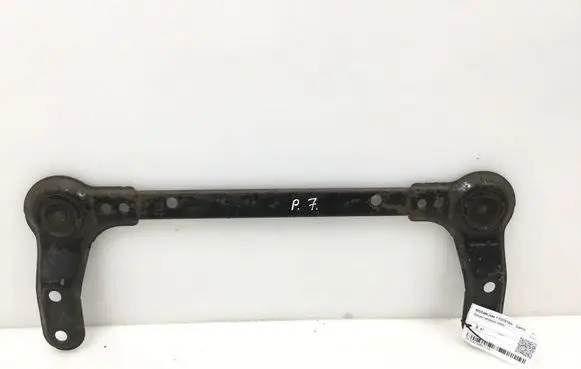 Nissan Juke I F15 Other front suspension part 