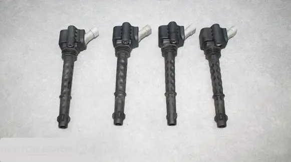 Alfa Romeo Giulietta High voltage ignition coil 0221504036