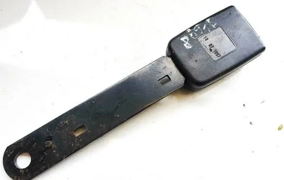 Ford Galaxy Front seatbelt buckle 14071997