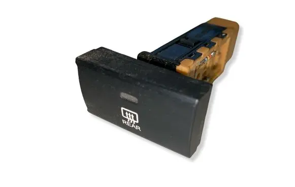 Hyundai Santa Fe Windscreen/window heater switch 202002962