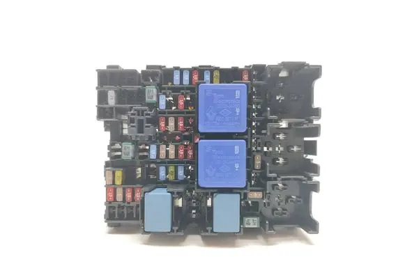 Dacia Sandero Fuse box set
