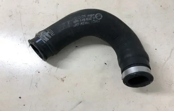 Audi A6 S6 C6 4F Engine coolant pipe/hose 4F0145832B