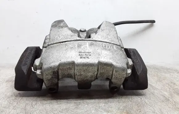 Volvo XC60 Front brake caliper