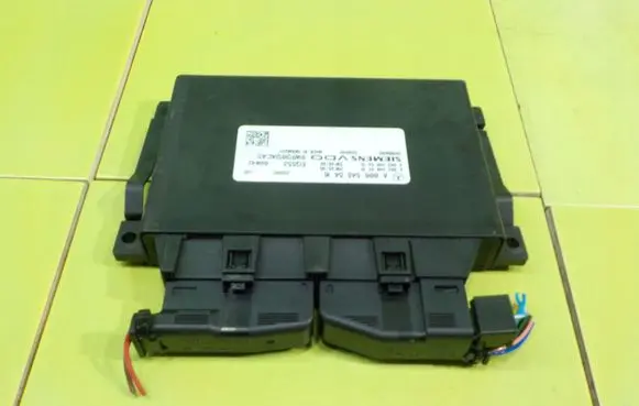 Mercedes-Benz E C207 W207 Torque split ecu control unit/module A0005455416 XP277