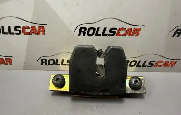 Volvo S70 V70 V70 XC Tailgate/trunk/boot lock/catch/latch