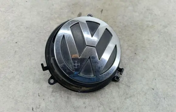 Volkswagen PASSAT B6 Tailgate/trunk/boot exterior handle 