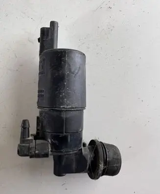 Peugeot 607 Windscreen/windshield washer pump 9634558980 9632984980