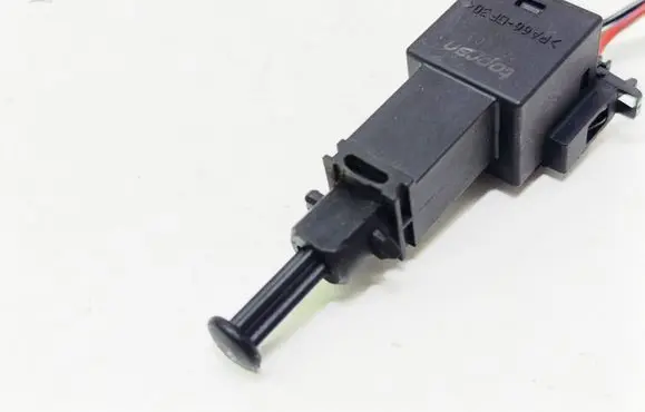 Brake pedal sensor switch