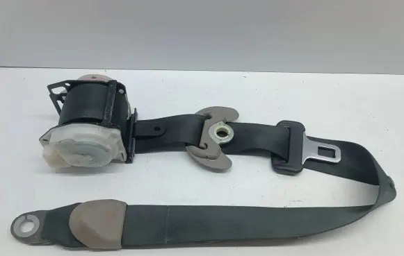 Mitsubishi Grandis Rear seatbelt TKAB0N694 7030N