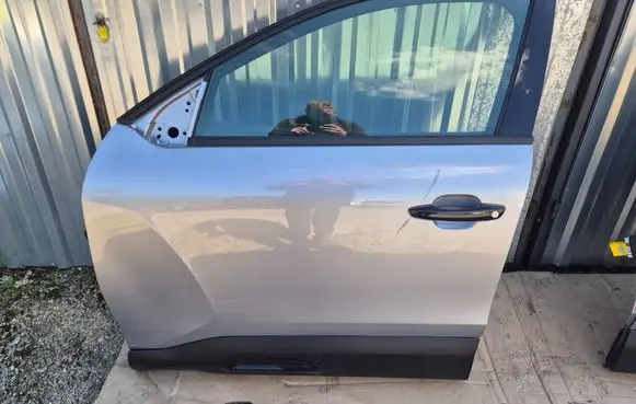Citroen C4 III e-C4 Front door 