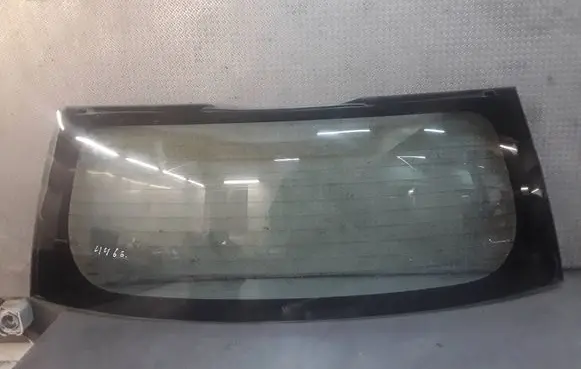 Mitsubishi Colt Rear windscreen/windshield window 