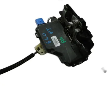 Seat Ibiza III (6L) Lock set 3B4839016AN